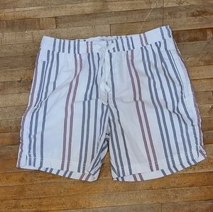 Free planet Elastic waste 5 inch inseam shorts Size m